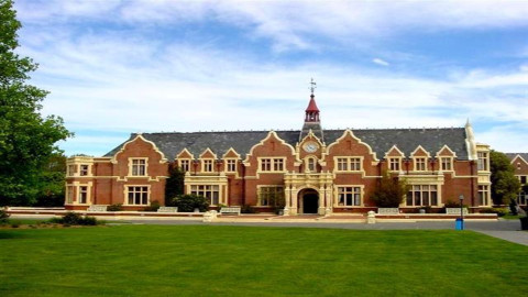 新西兰奥克兰理工大学就业前景如何？